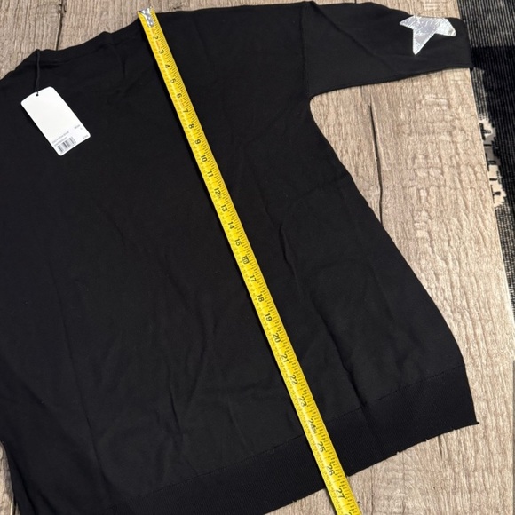 Zadig & Voltaire Cece Star Patch Cashmere Sweater in Black. - Picture 8 of 11